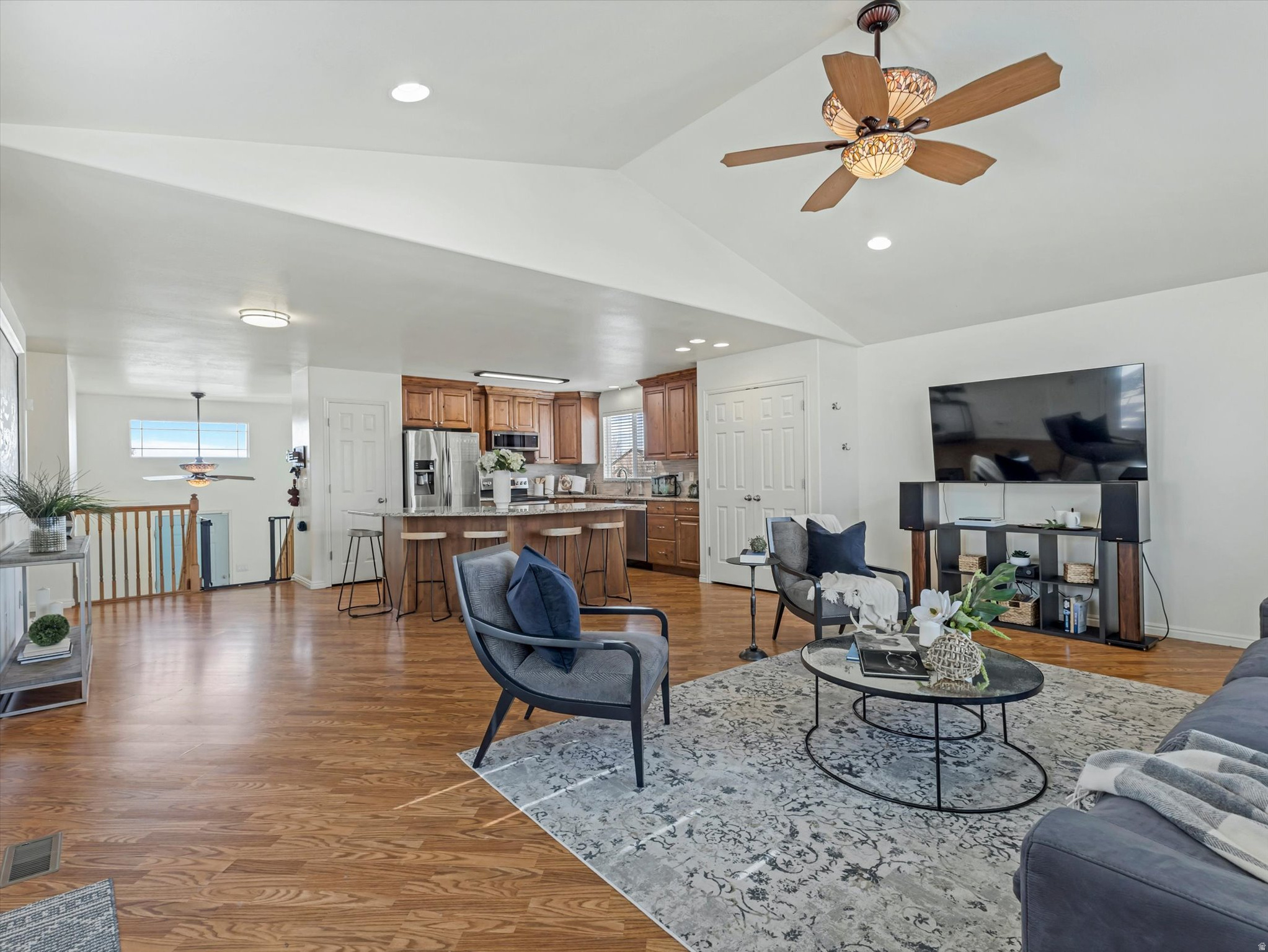 FARMINGTON RANCHES - Residential