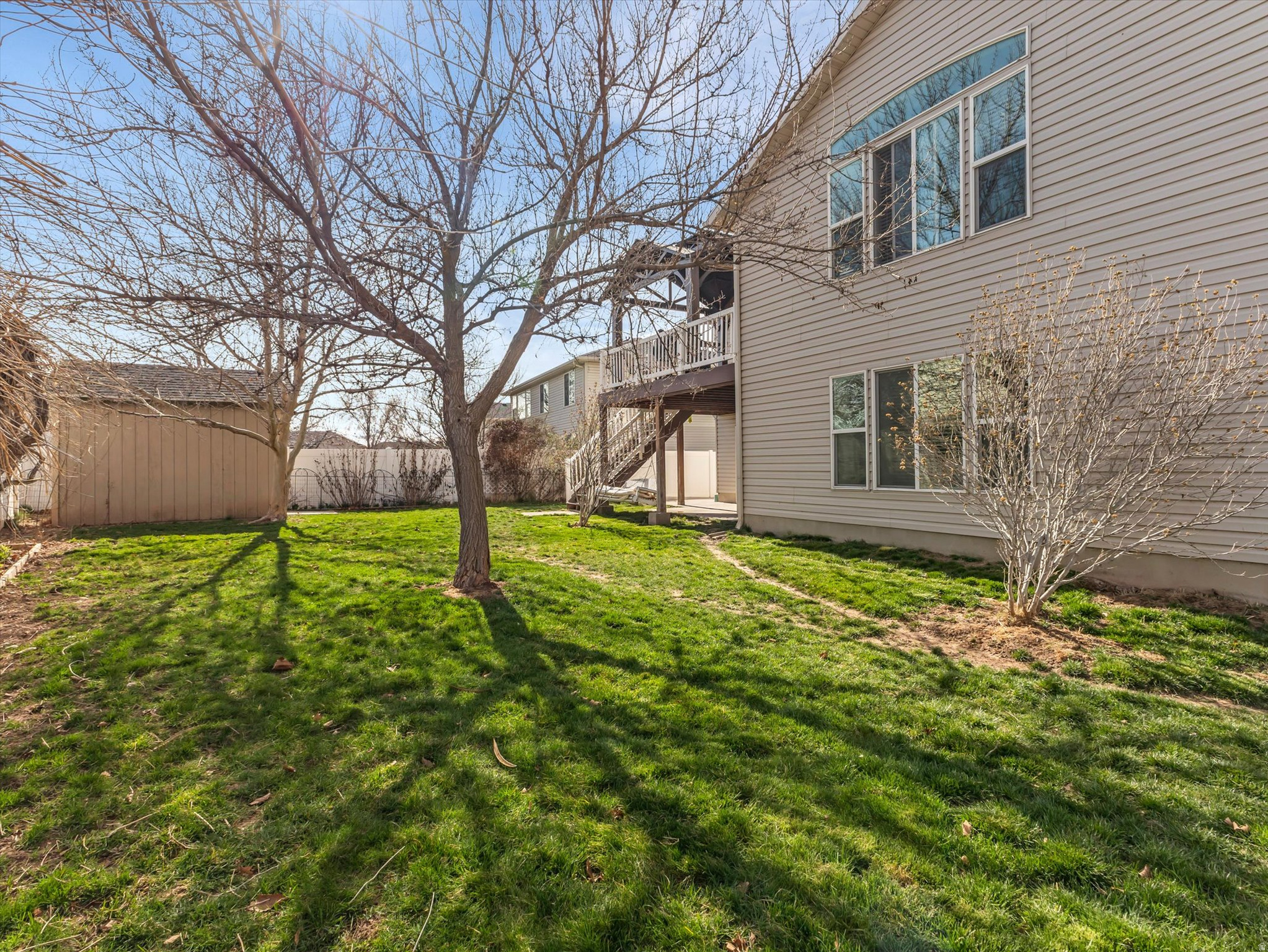 FARMINGTON RANCHES - Residential