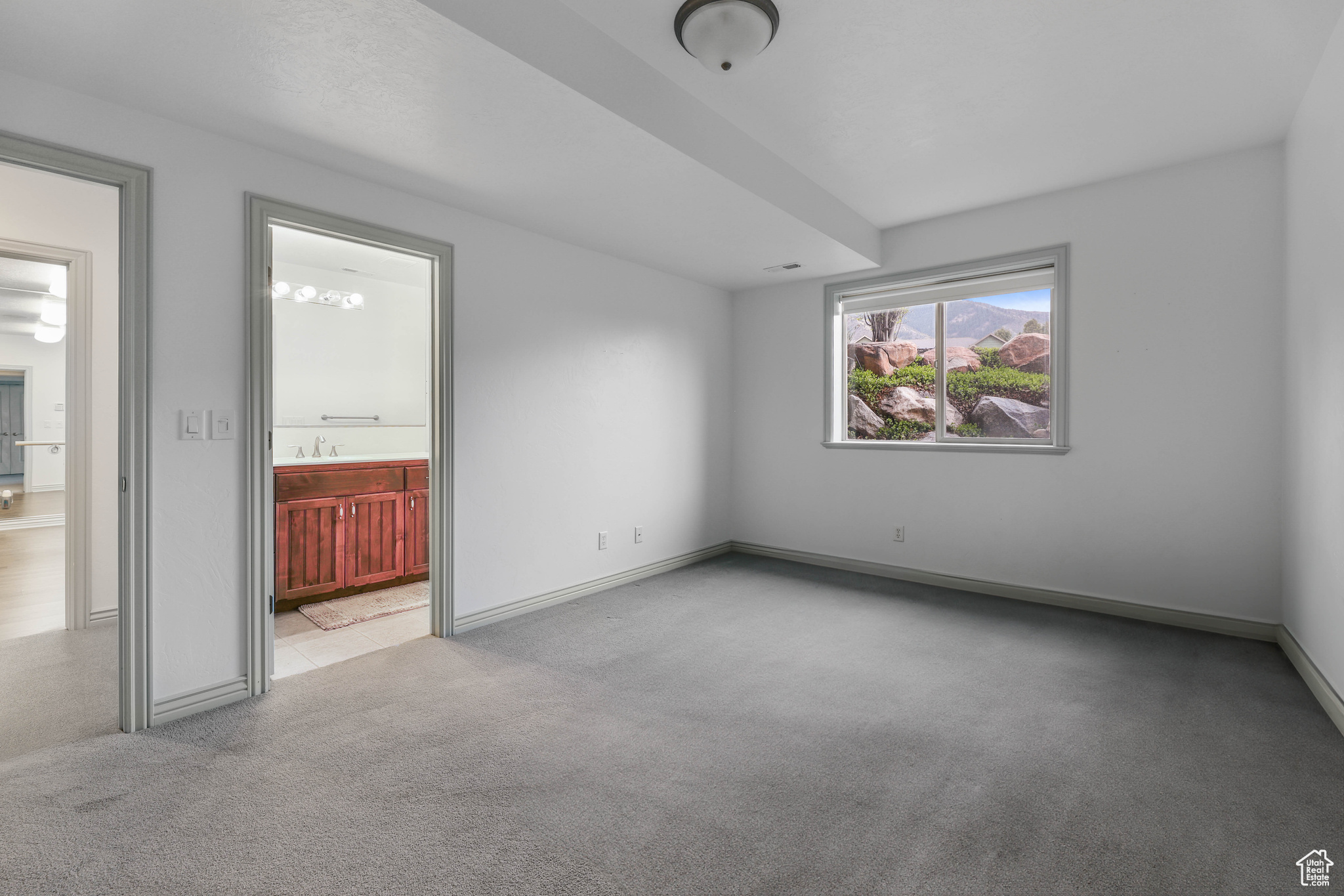 386 Edgehill Dr, Providence, Utah image 43