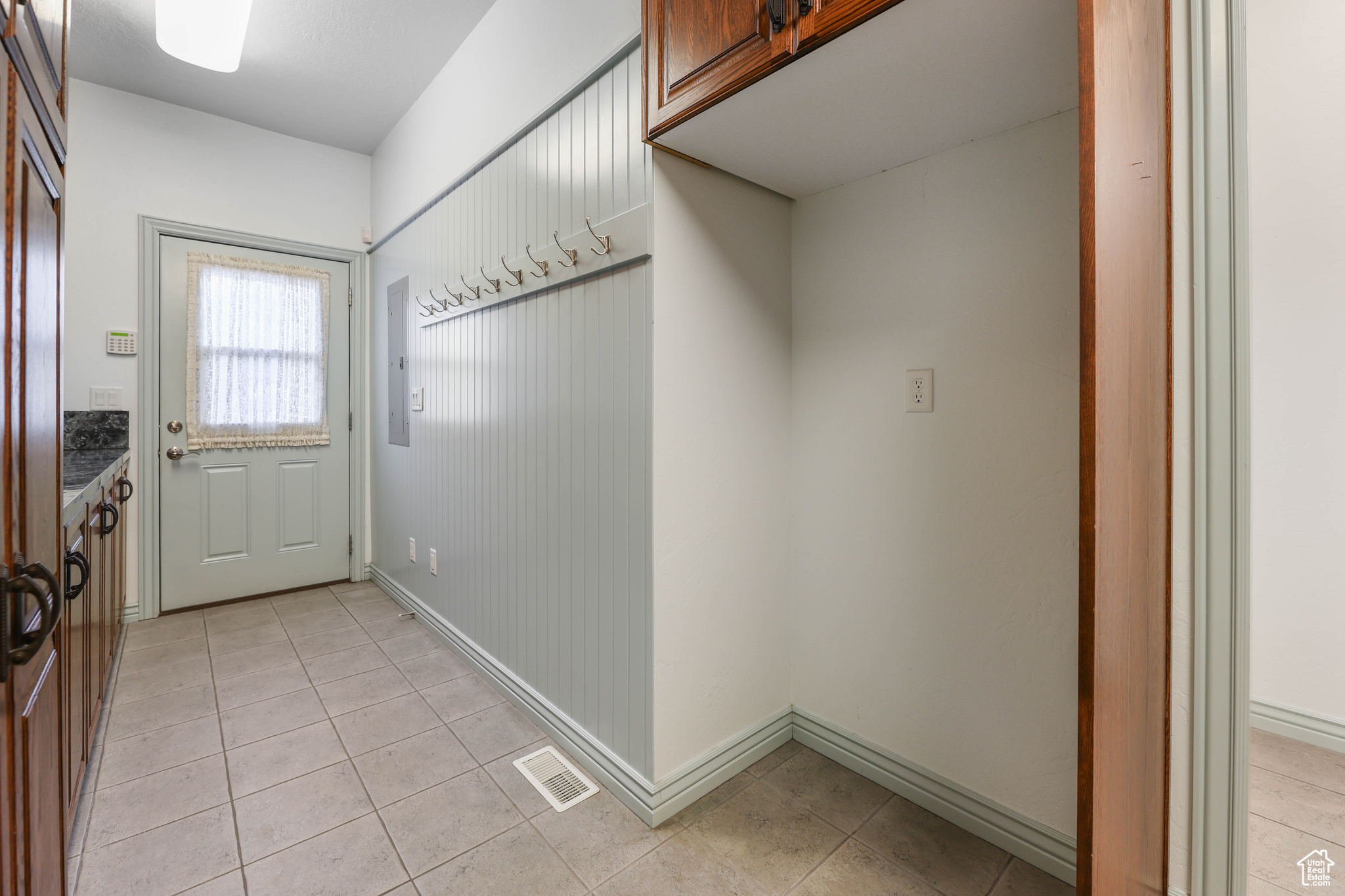 386 Edgehill Dr, Providence, Utah image 24