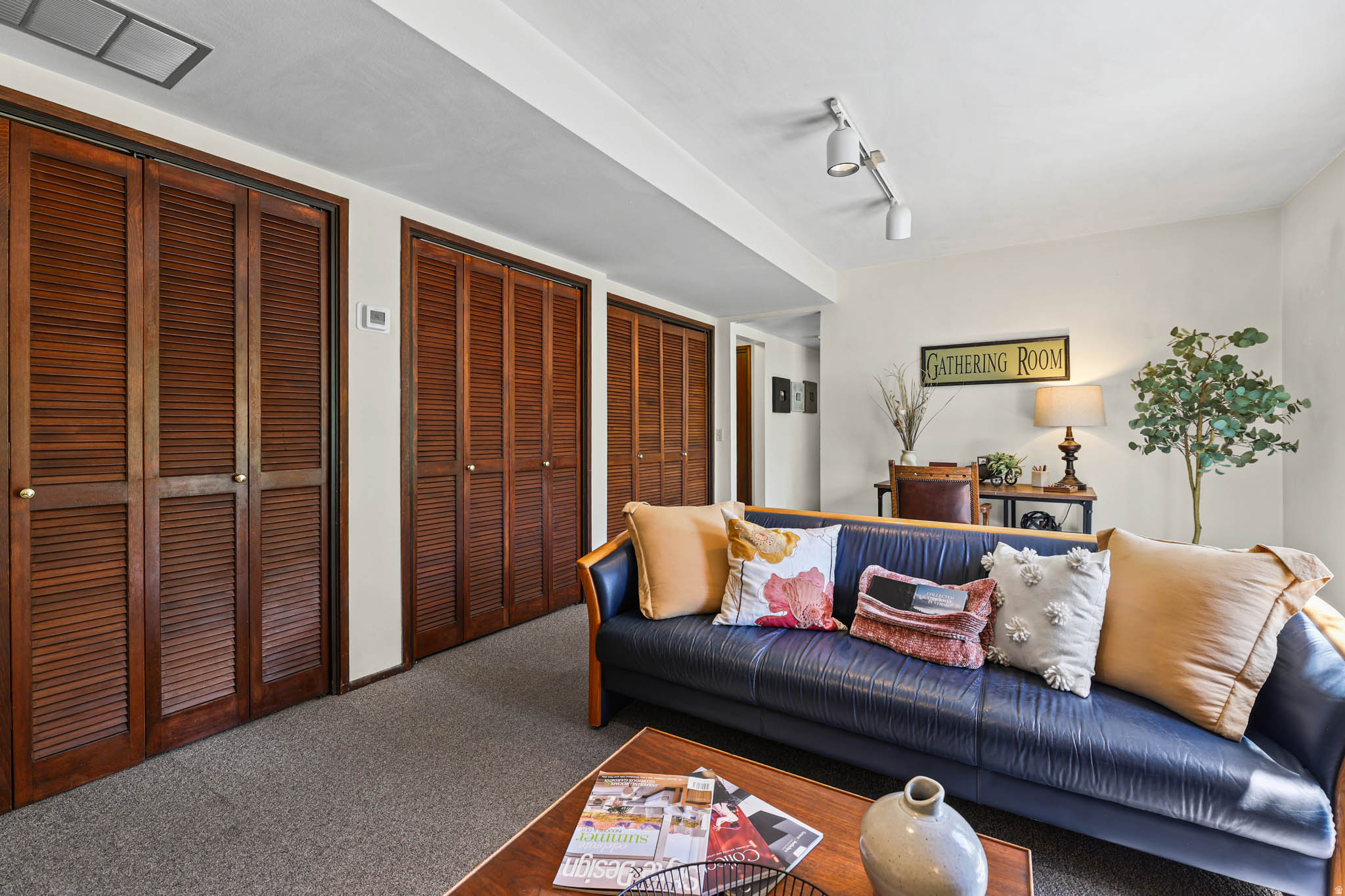 WILLOW CREEK - Residential