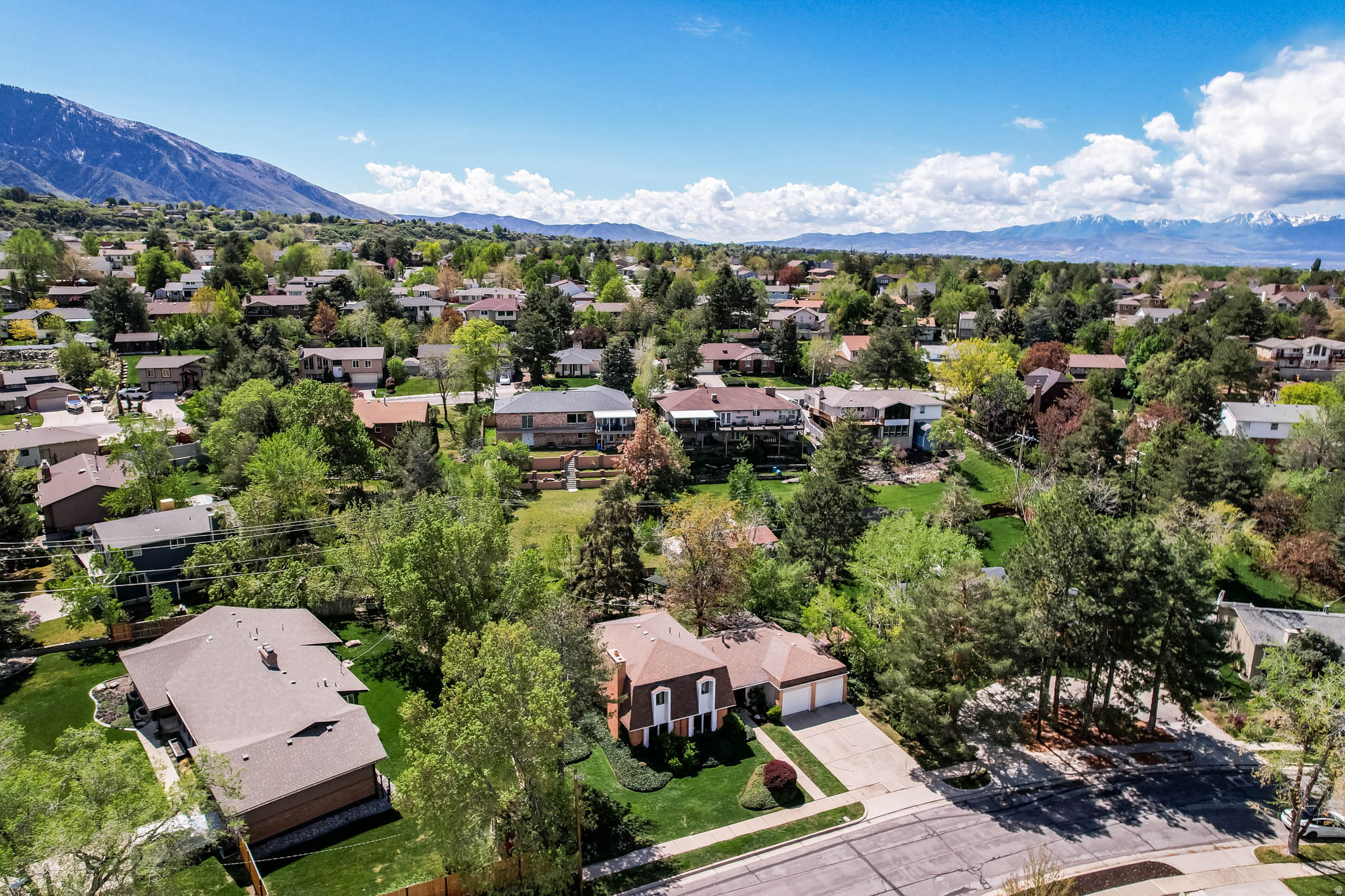 WILLOW CREEK - Residential