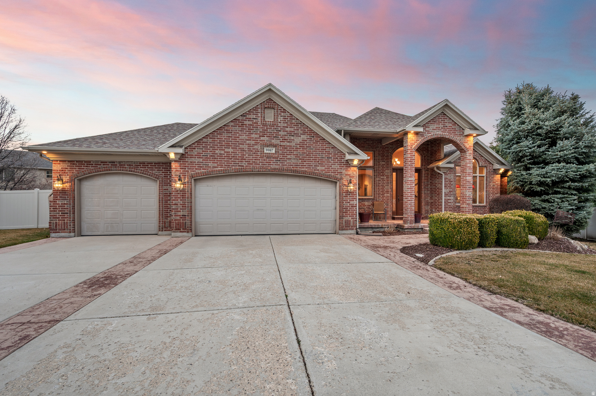 SOUTH RIDGE FAIRWAYS - Residential