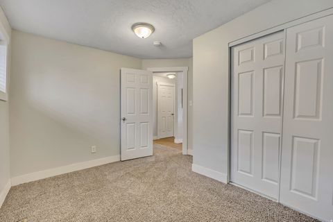 Tiny photo for 2963 S 500 E, Salt Lake City, UT 84106 (MLS # 2131237)