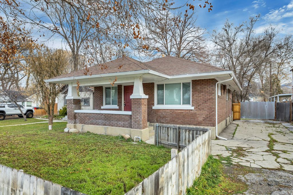 Photo of 2963 S 500 E, Salt Lake City, UT 84106 (MLS # 2131237)