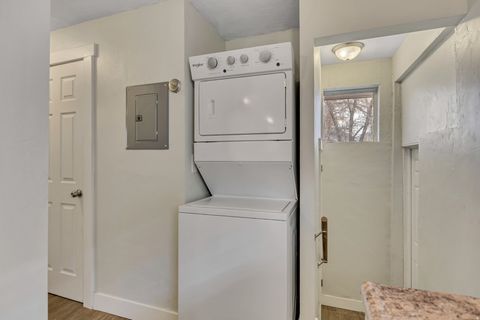 Tiny photo for 2963 S 500 E, Salt Lake City, UT 84106 (MLS # 2131237)