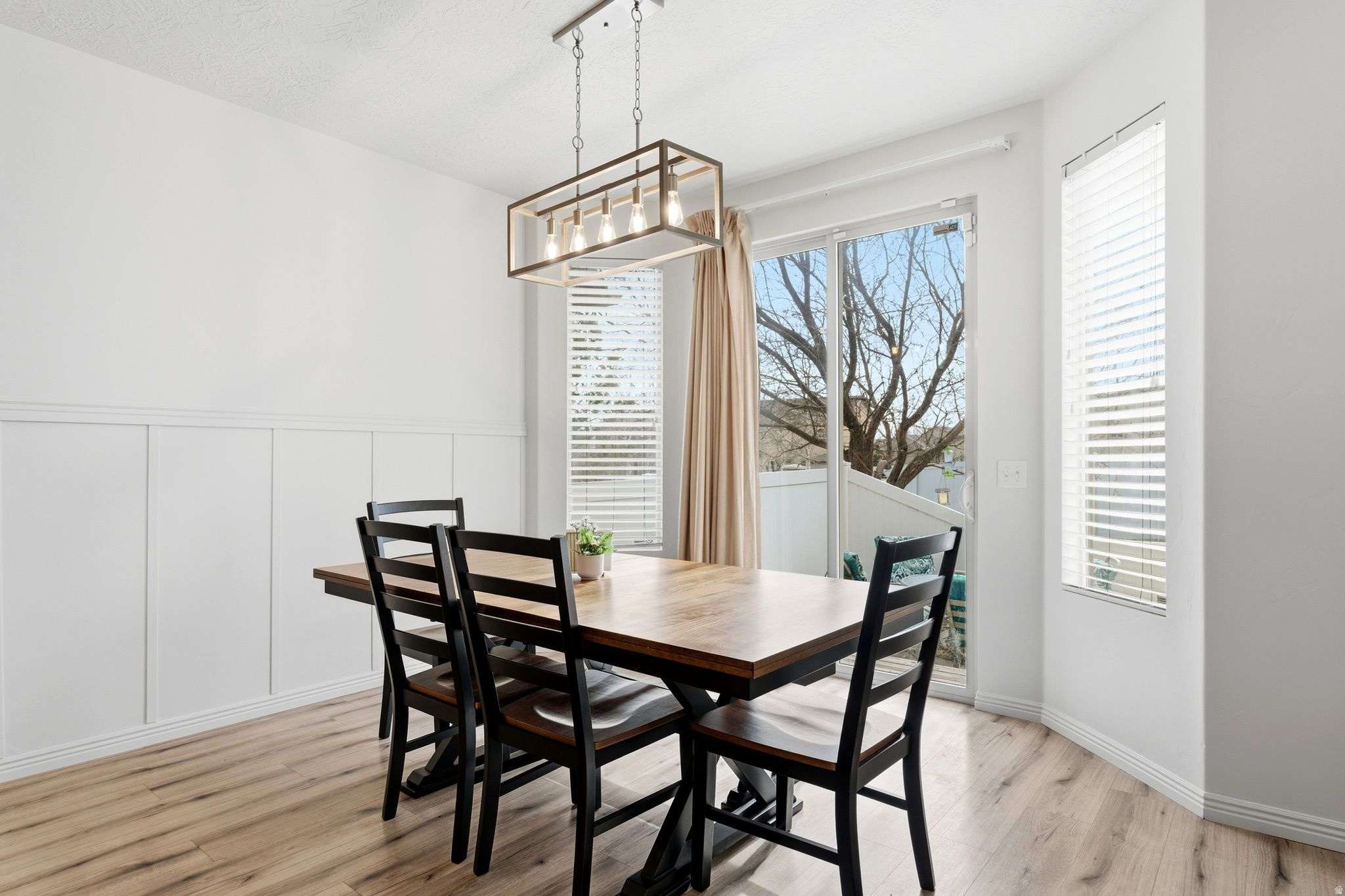 COTTAGES AT SYCAMORES - Residential