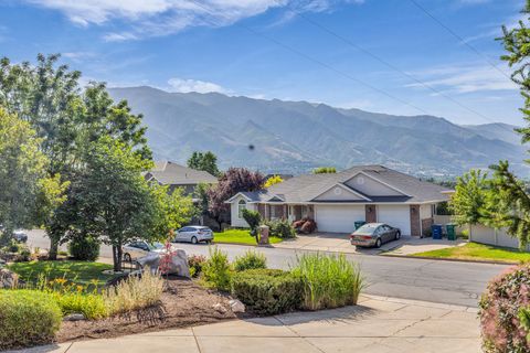 Tiny photo for 1911 E DEERE VALLEY DR N, Layton, UT 84040 (MLS # 2144495)