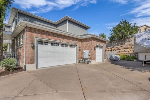 Tiny photo for 1911 E DEERE VALLEY DR N, Layton, UT 84040 (MLS # 2144495)