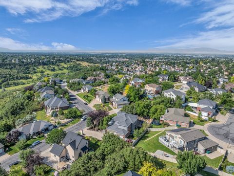 Tiny photo for 1911 E DEERE VALLEY DR N, Layton, UT 84040 (MLS # 2144495)