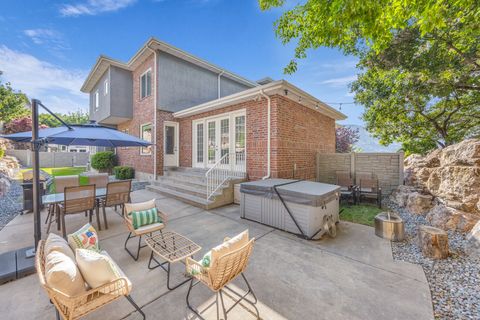 Tiny photo for 1911 E DEERE VALLEY DR N, Layton, UT 84040 (MLS # 2144495)