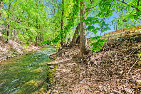 Tiny photo for 300 W 200 N, Springville, UT 84663 (MLS # 2154639)