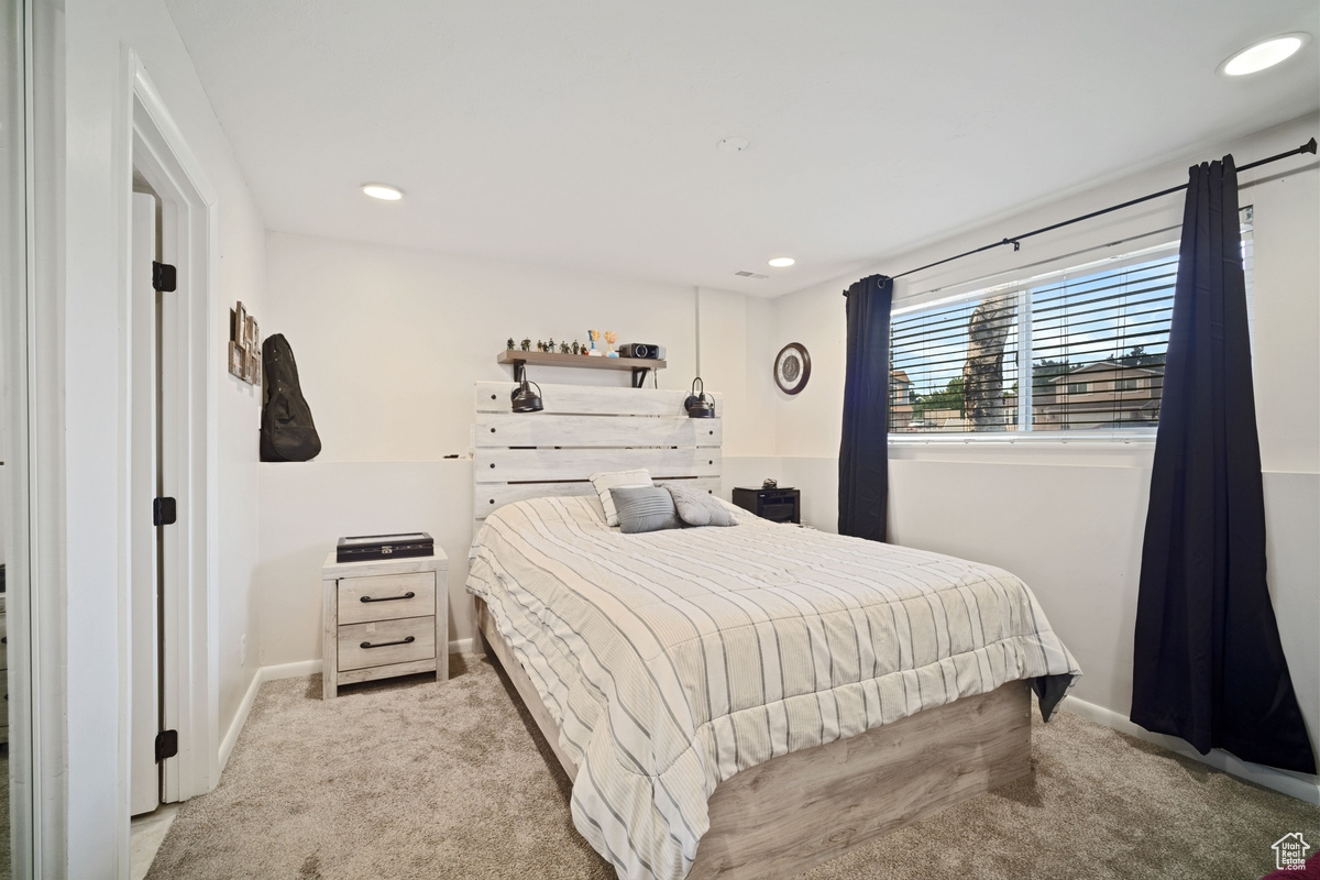 OQUIRRH SHADOWS #21 - Residential