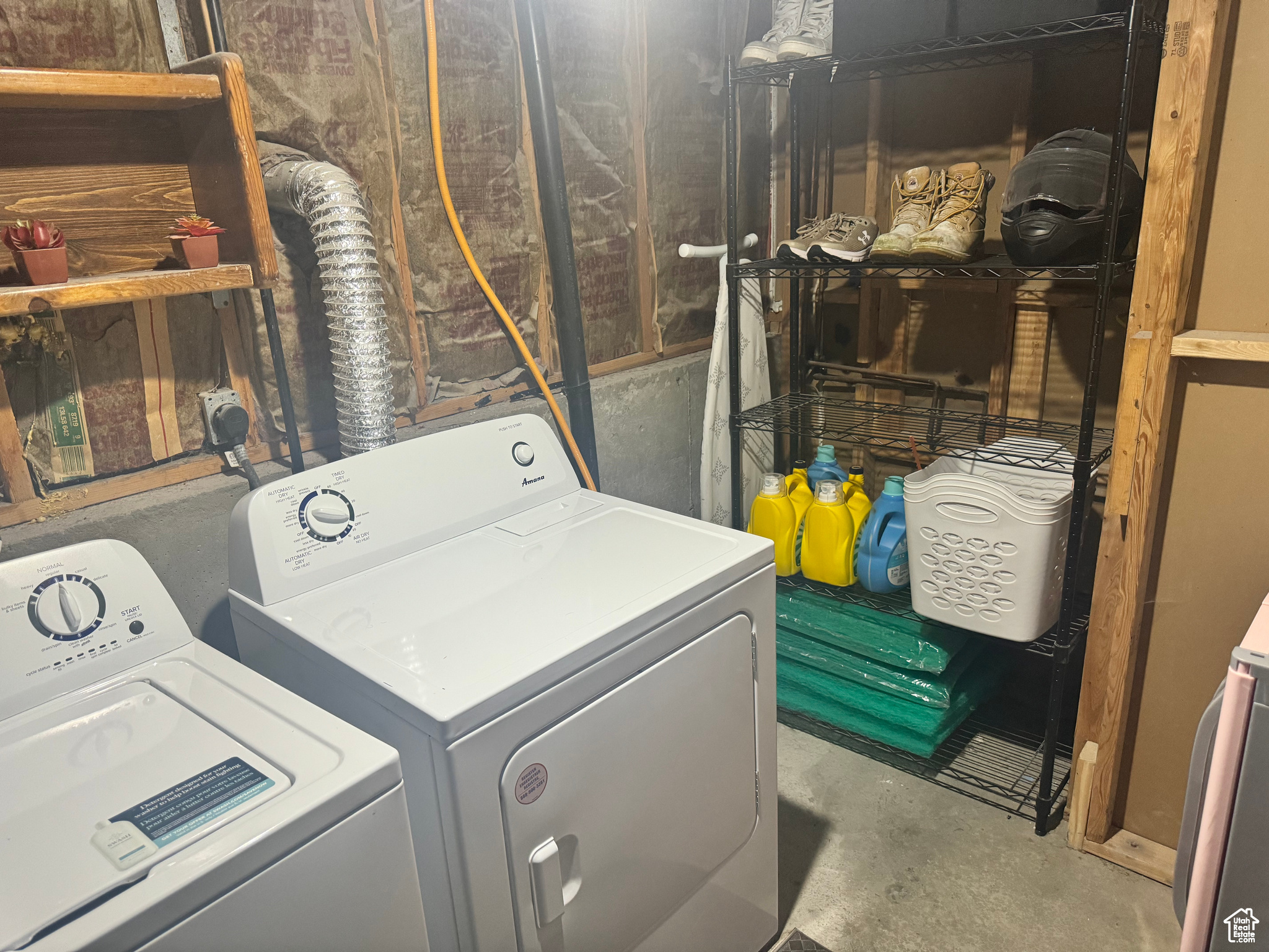 OQUIRRH SHADOWS #21 - Residential