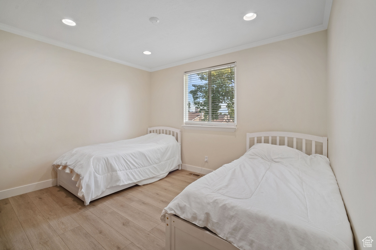 OQUIRRH SHADOWS #21 - Residential