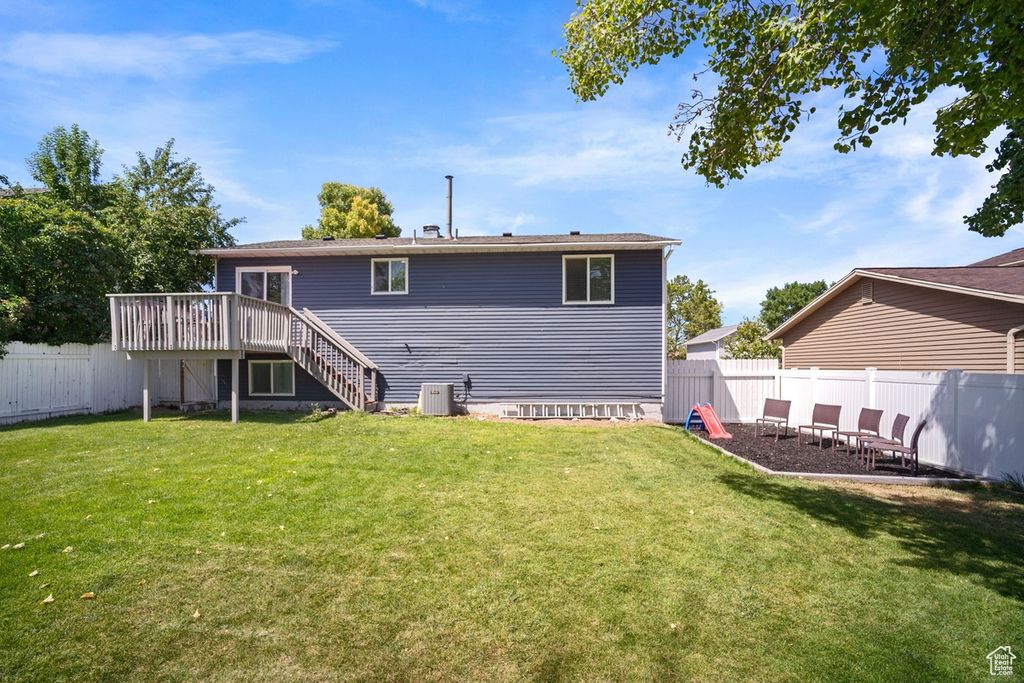 Photo of 5557 W JOSHUA CIR, West Jordan, UT 84081 (MLS # 2119169)