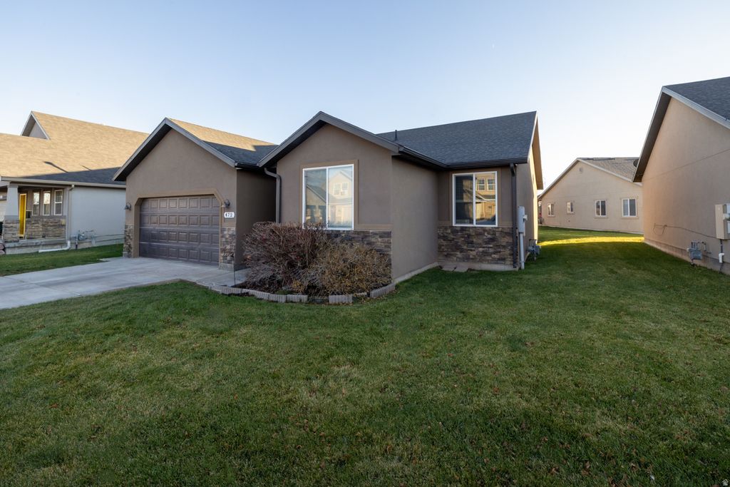 Photo of 472 E 640 S, Vernal, UT 84078 (MLS # 2140894)