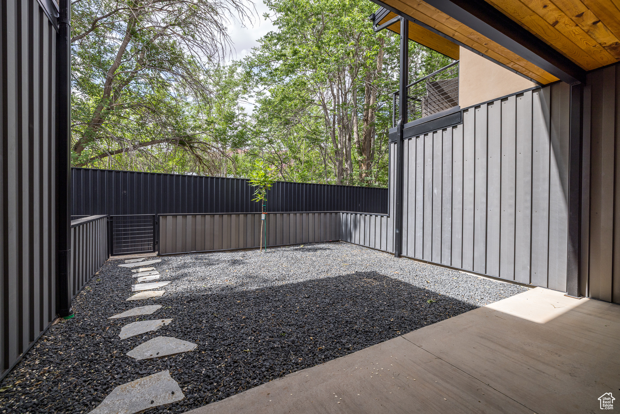 COTTONWOOD CONDOS - Residential