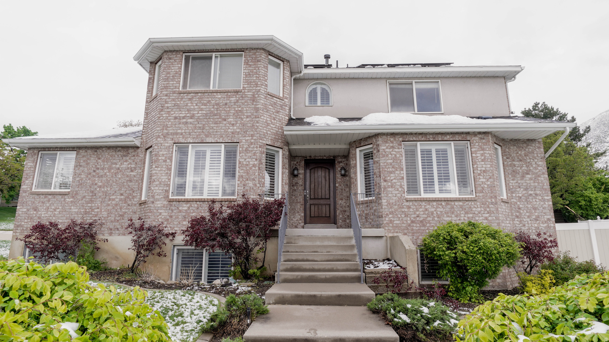 SHADOW MOUNTAIN - Residential