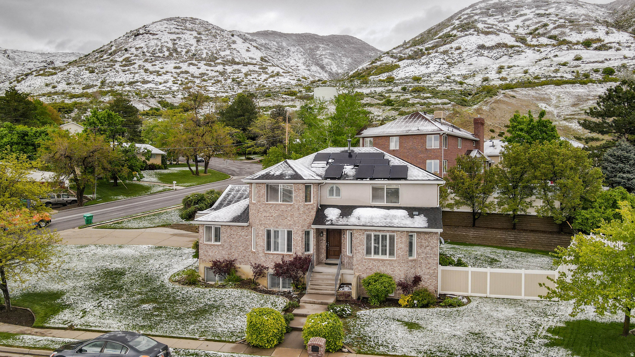 SHADOW MOUNTAIN - Residential