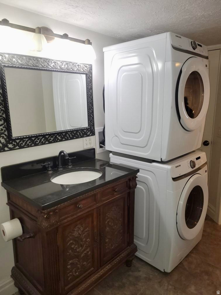 SHADOW MOUNTAIN - Residential