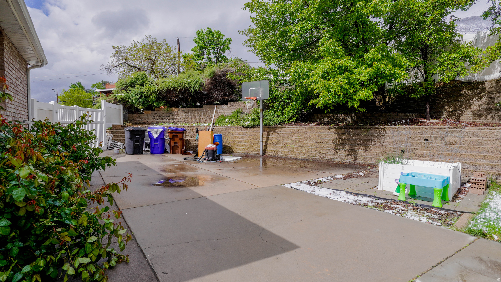 SHADOW MOUNTAIN - Residential