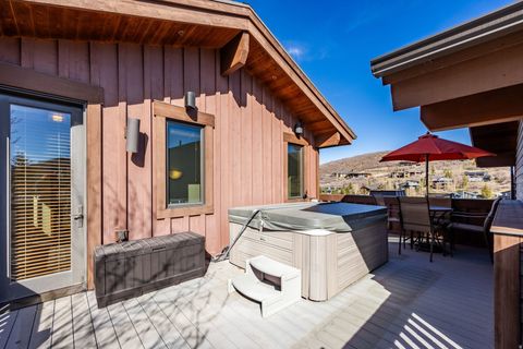 Tiny photo for 652 ROSSIE HILL DR, Park City, UT 84060 (MLS # 2146790)