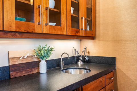 Tiny photo for 652 ROSSIE HILL DR, Park City, UT 84060 (MLS # 2146790)