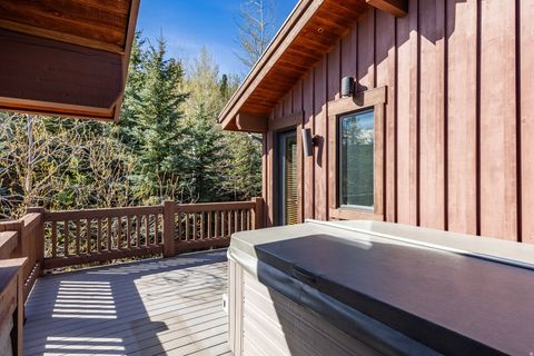Tiny photo for 652 ROSSIE HILL DR, Park City, UT 84060 (MLS # 2146790)