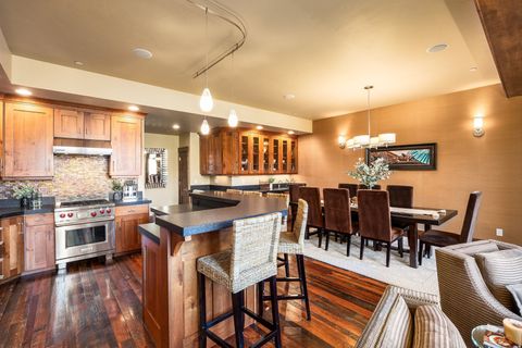 Tiny photo for 652 ROSSIE HILL DR, Park City, UT 84060 (MLS # 2146790)