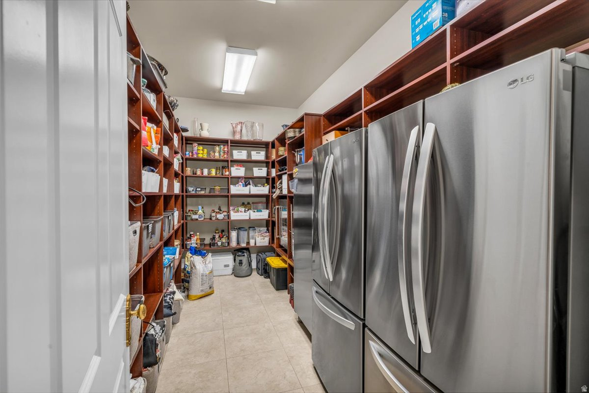 SUNSET COVE - Residential