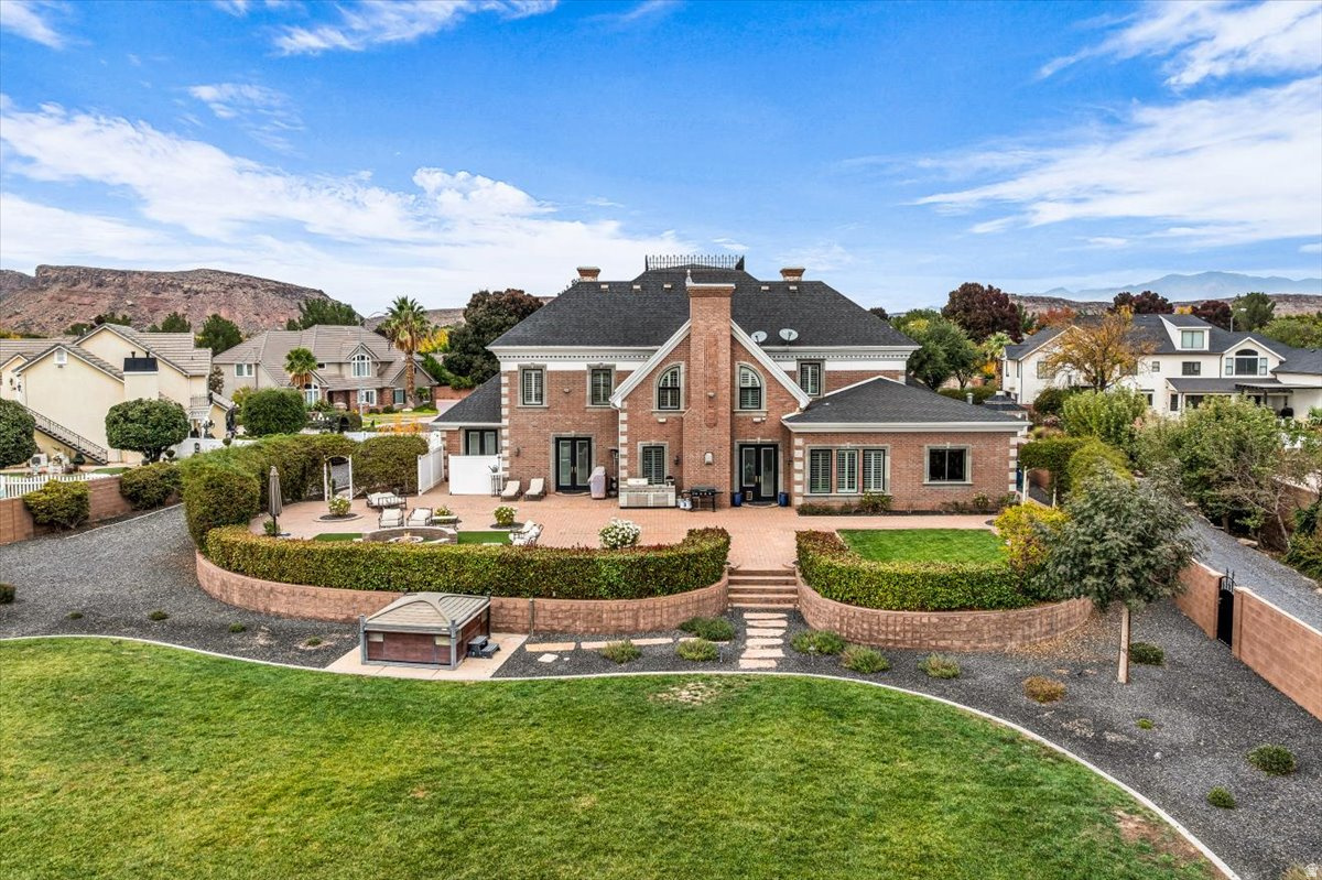 SUNSET COVE - Residential