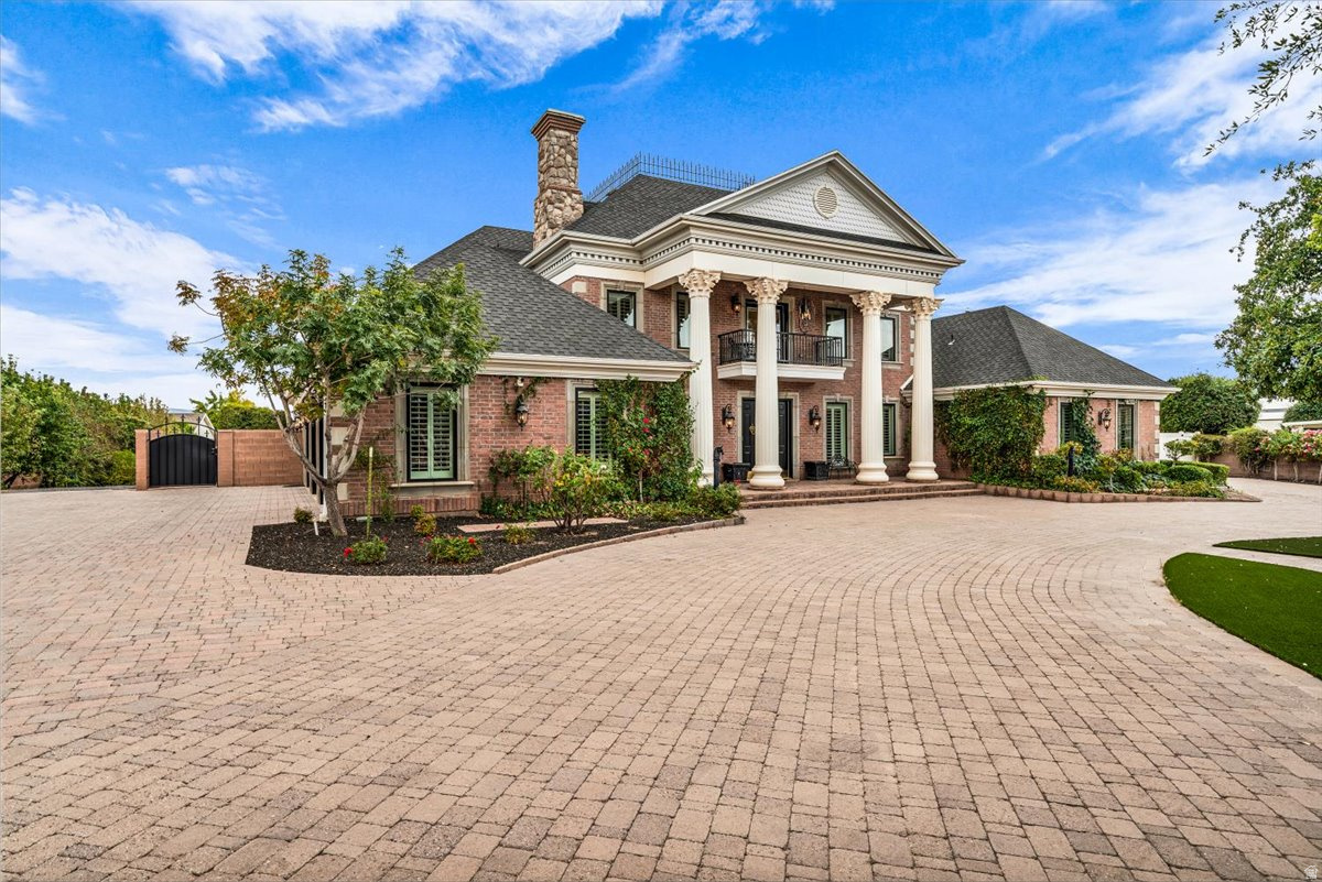 SUNSET COVE - Residential