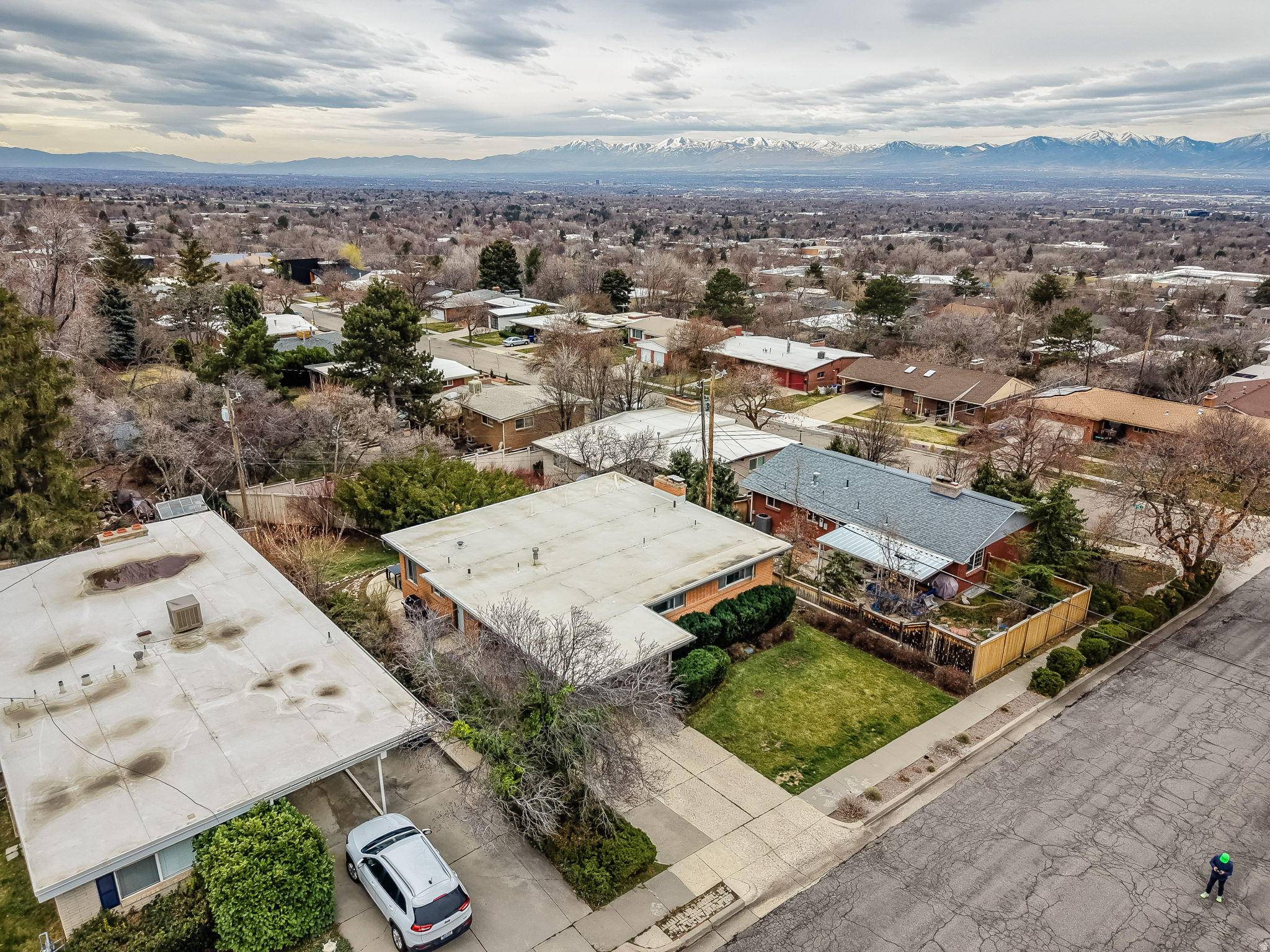 LAUREL HURST - Residential