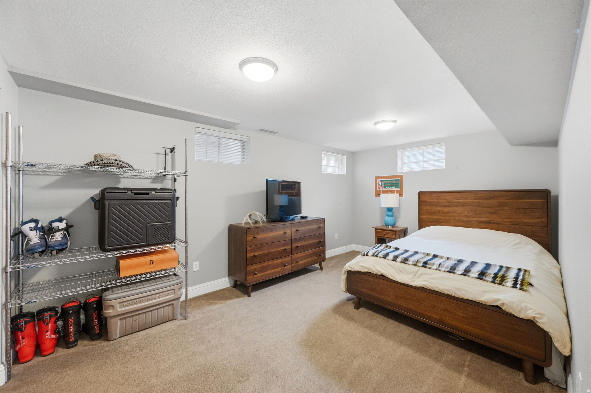 LAUREL HURST - Residential