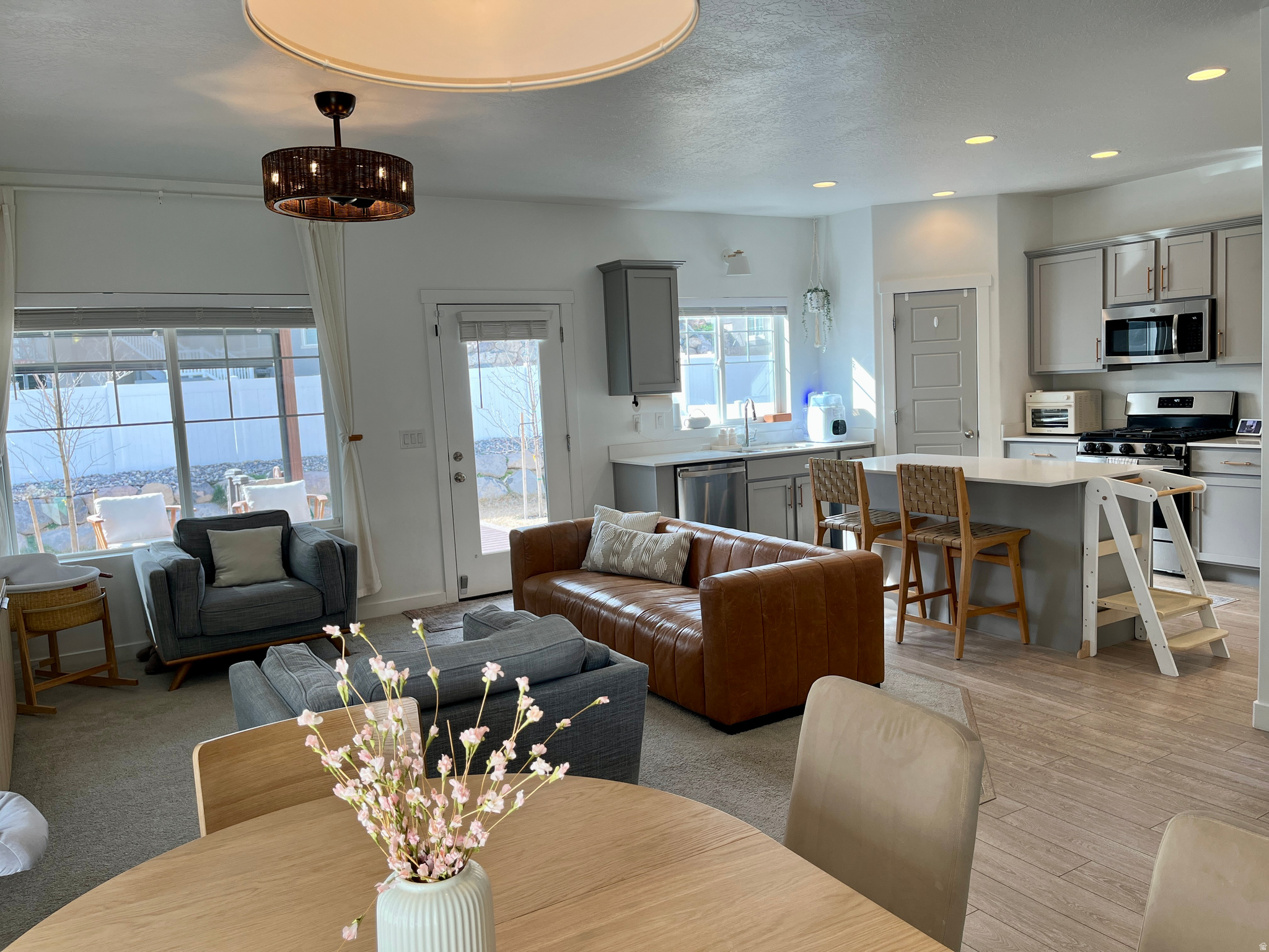 OVERLAND - Residential