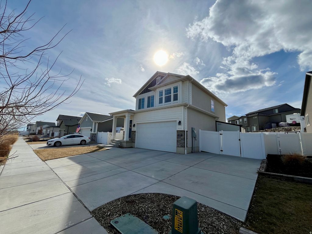 Photo of 6135 N BOULTER PEAK LN, Eagle Mountain, UT 84005 (MLS # 2142955)