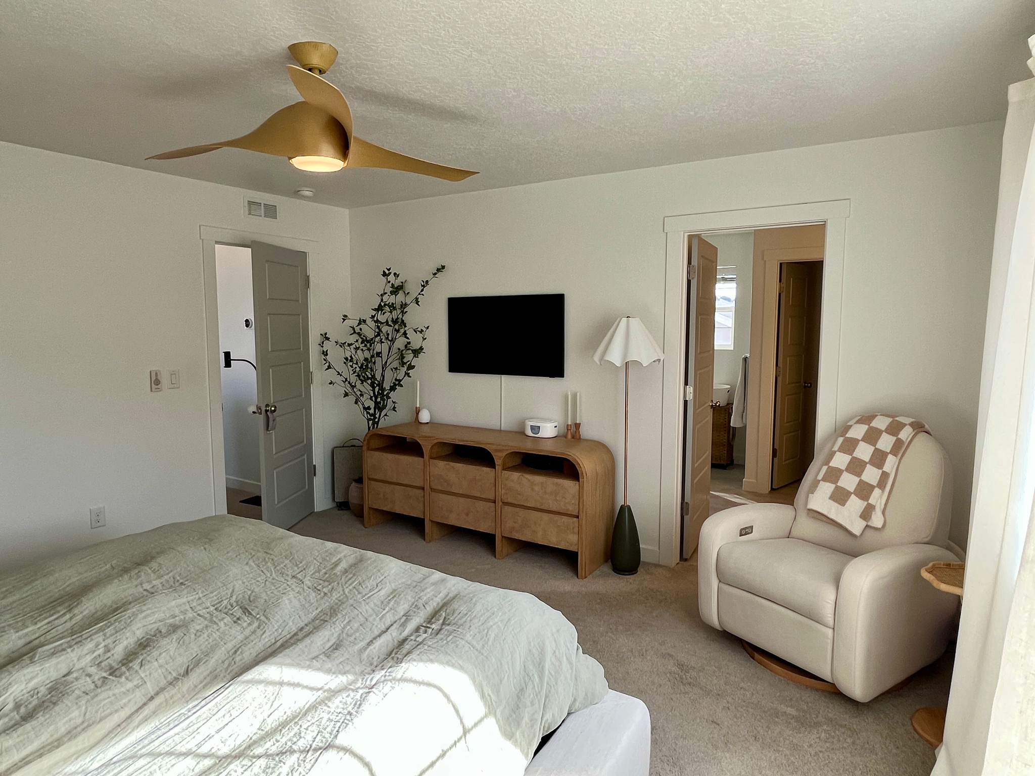 OVERLAND - Residential