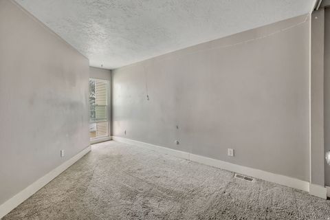 Tiny photo for 5189 S GRAVENSTEIN PARK W, Murray, UT 84123 (MLS # 2147218)
