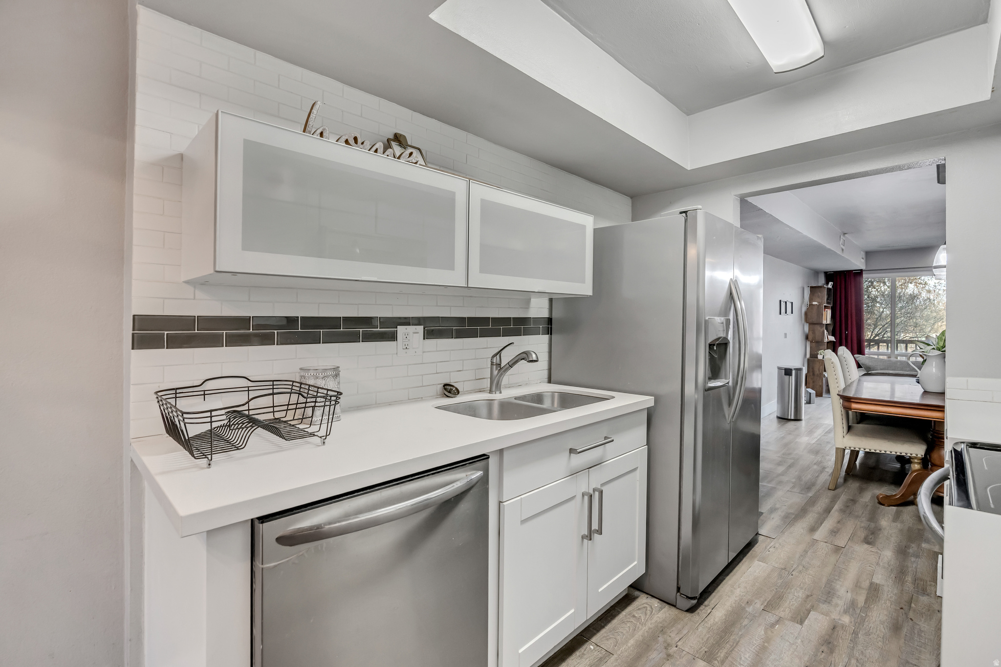 APPLEGATE CONDM - Residential