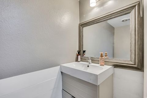 Tiny photo for 5189 S GRAVENSTEIN PARK W, Murray, UT 84123 (MLS # 2147218)