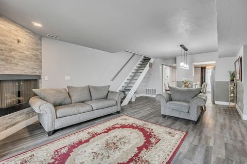 Tiny photo for 5189 S GRAVENSTEIN PARK W, Murray, UT 84123 (MLS # 2147218)