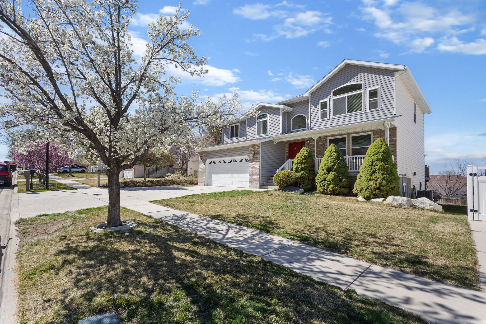 CENTENNIAL HEIGHTS - Residential