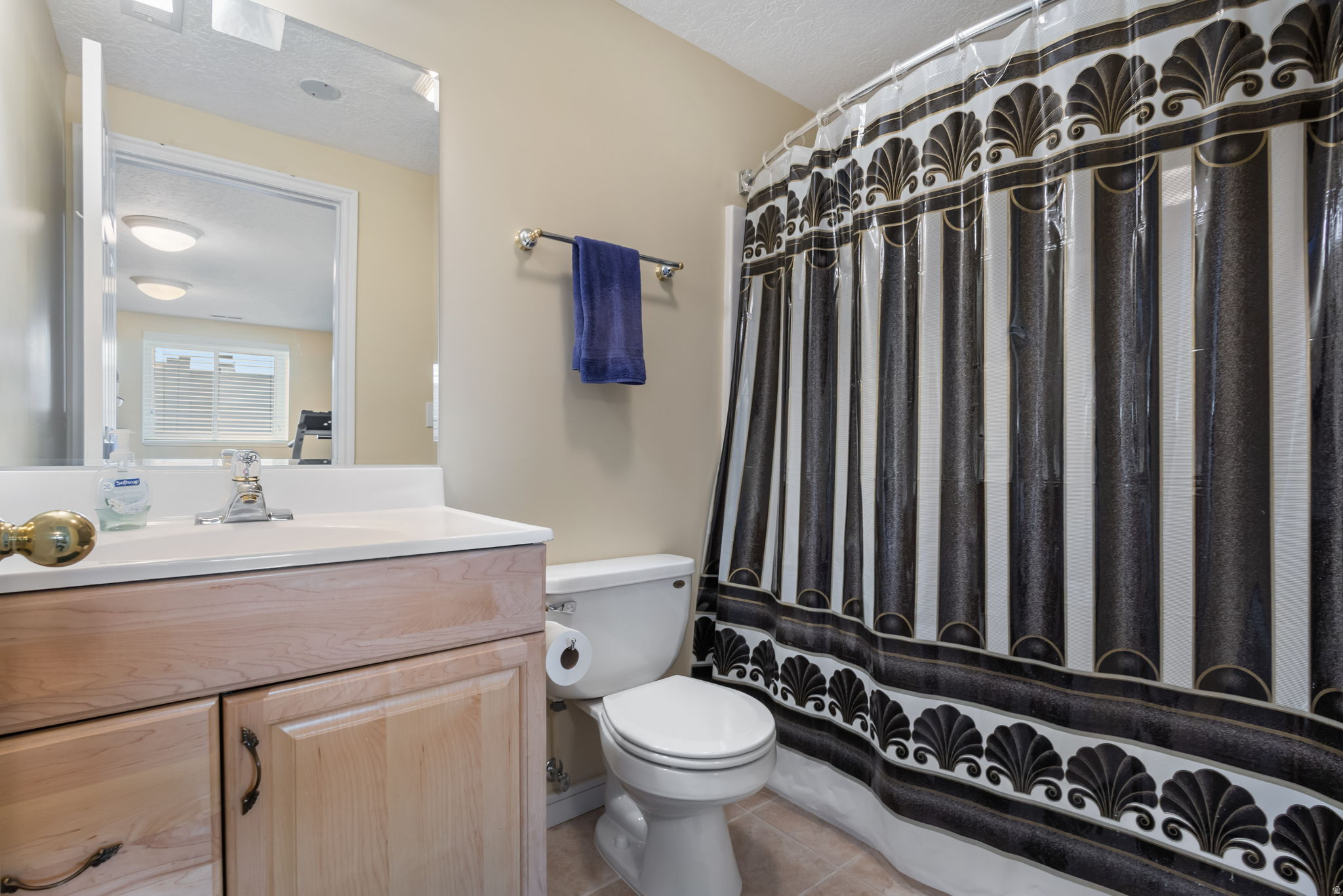 CENTENNIAL HEIGHTS - Residential