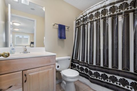 Tiny photo for 169 MANILLA DR, Draper, UT 84020 (MLS # 2147336)