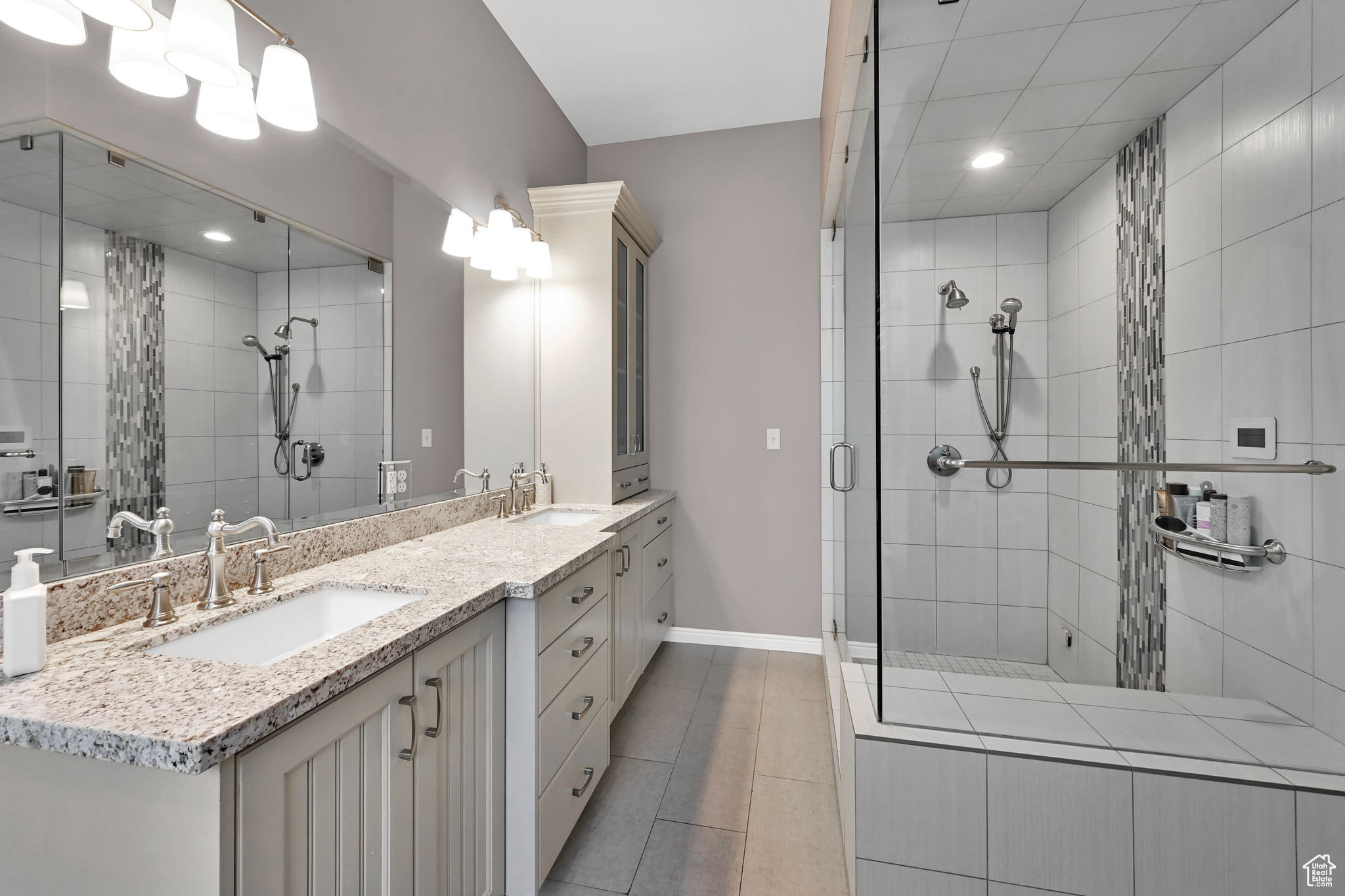 COTTONWOOD M - Residential