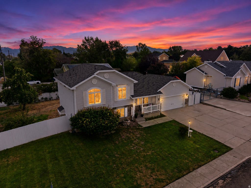 Photo of 3511 S ORCHARD WAY, West Valley City, UT 84128 (MLS # 2180303)