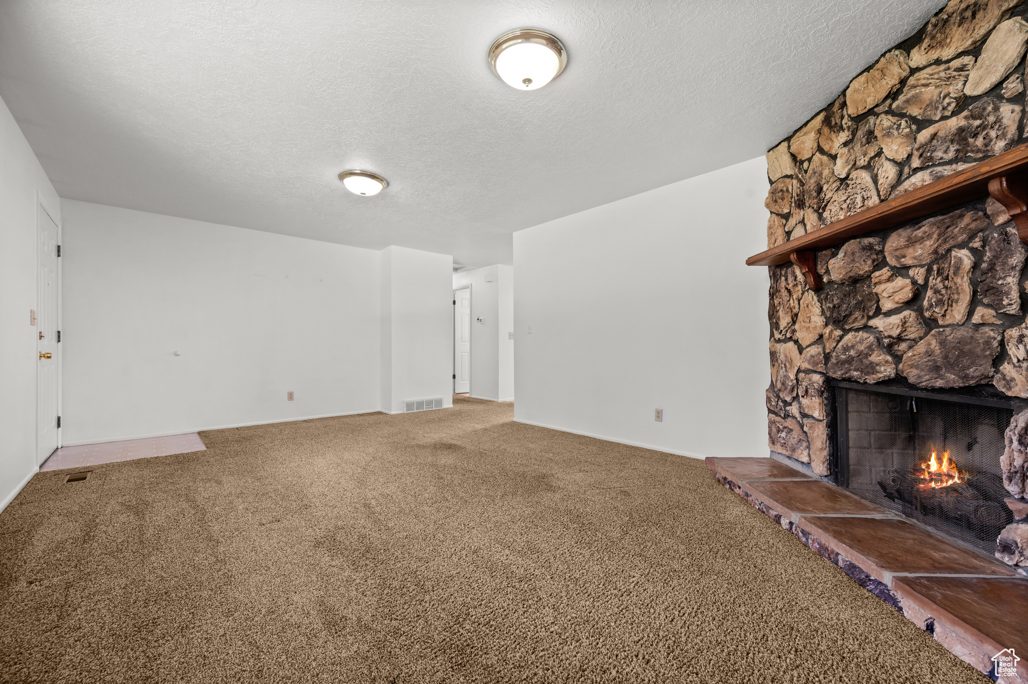 COATS ESTATES #4 - Residential