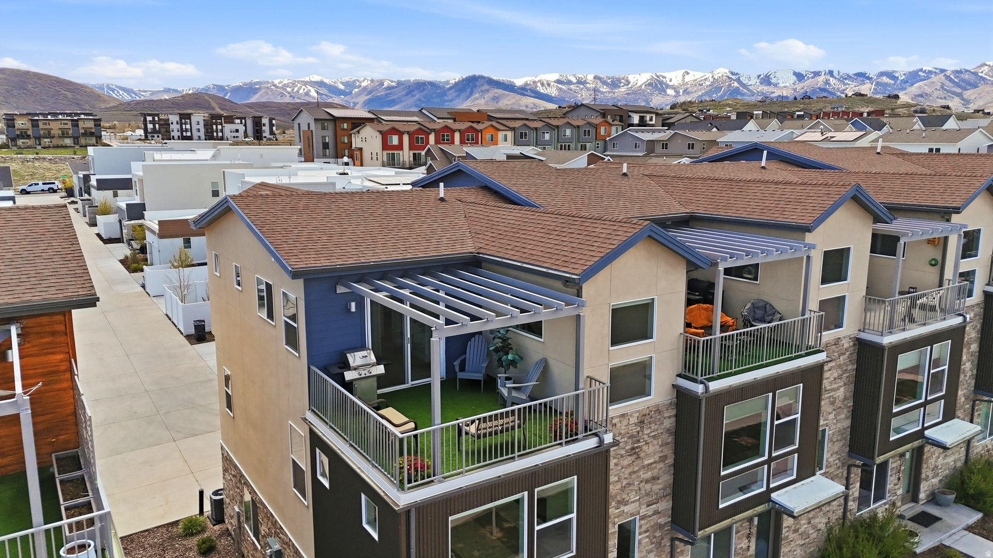SILVER CREEK - Residential