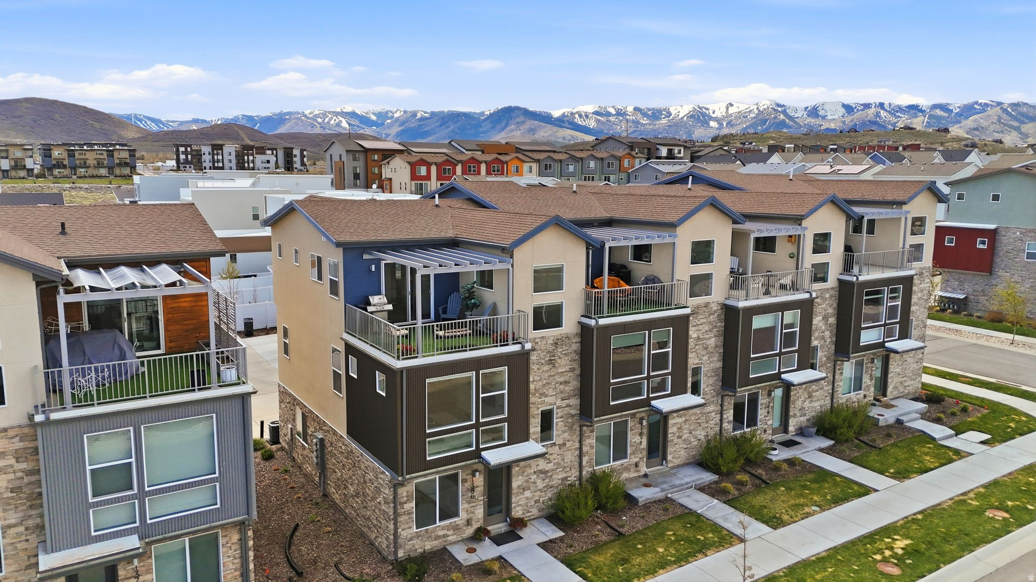 SILVER CREEK - Residential